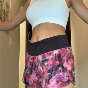lululemon speed up shorts:)